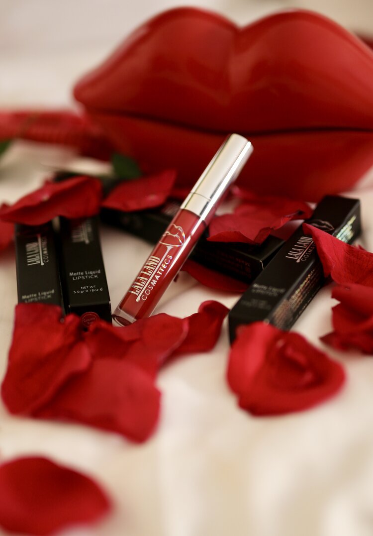 Concrete Rose – Creamy Red Liquid Lipstick